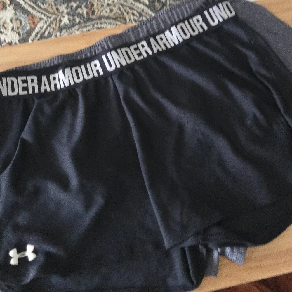 Under Armour Womens 2 Bundle Pack Large Grey And Black(With Pockets) - Picture 2 of 6